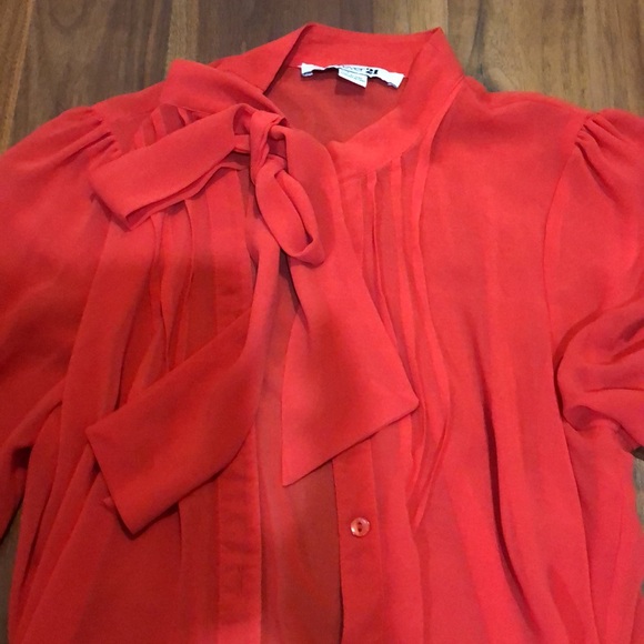 Sheer top - Picture 2 of 2